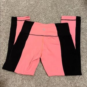 Lululemon Wunder Under Crops